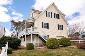 York Vacation Home Sleeps 14 Bring your family and Friends